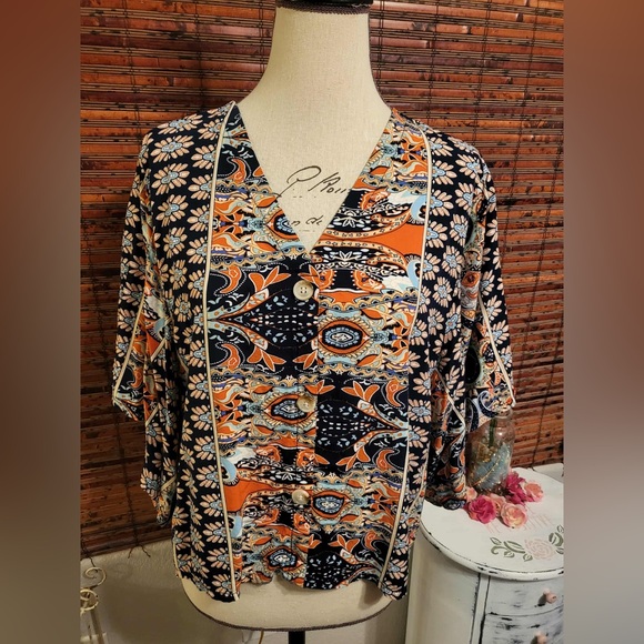 SHEIN Tops - SHEIN Multicolor Paisley Kimono